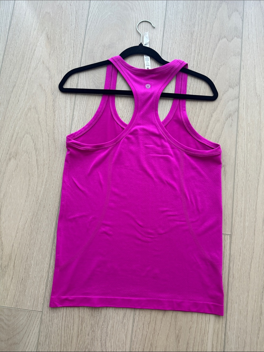 Lululemon Swiftly Tech Racerback Tank Top 2.0 Size 8 - Picture 5 of 5